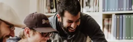 Kofana - Arka plan resmi